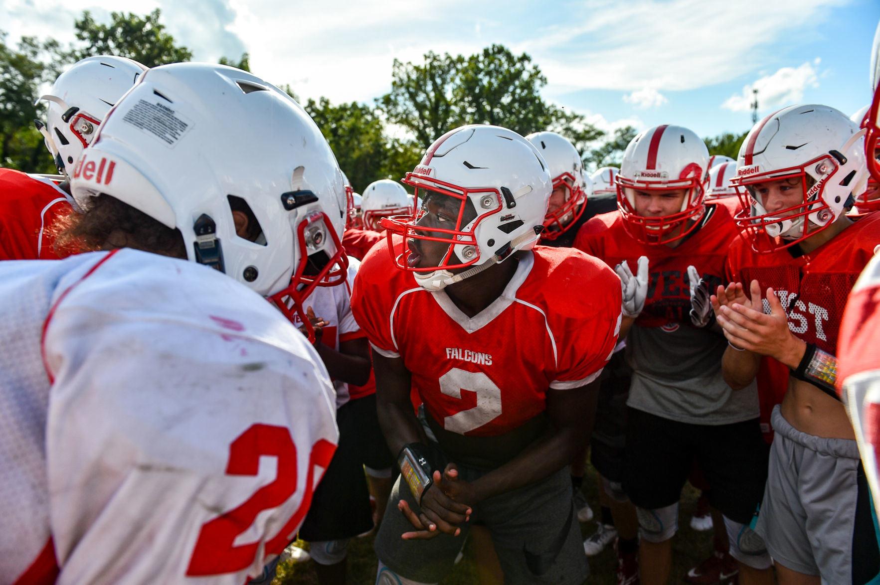 081619-qct-spt-west-fball-044a.JPG